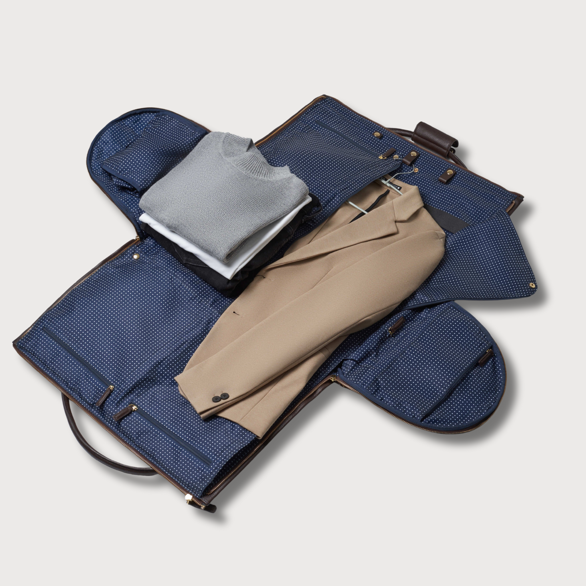 The Nuvanti Garment bag - Carbon